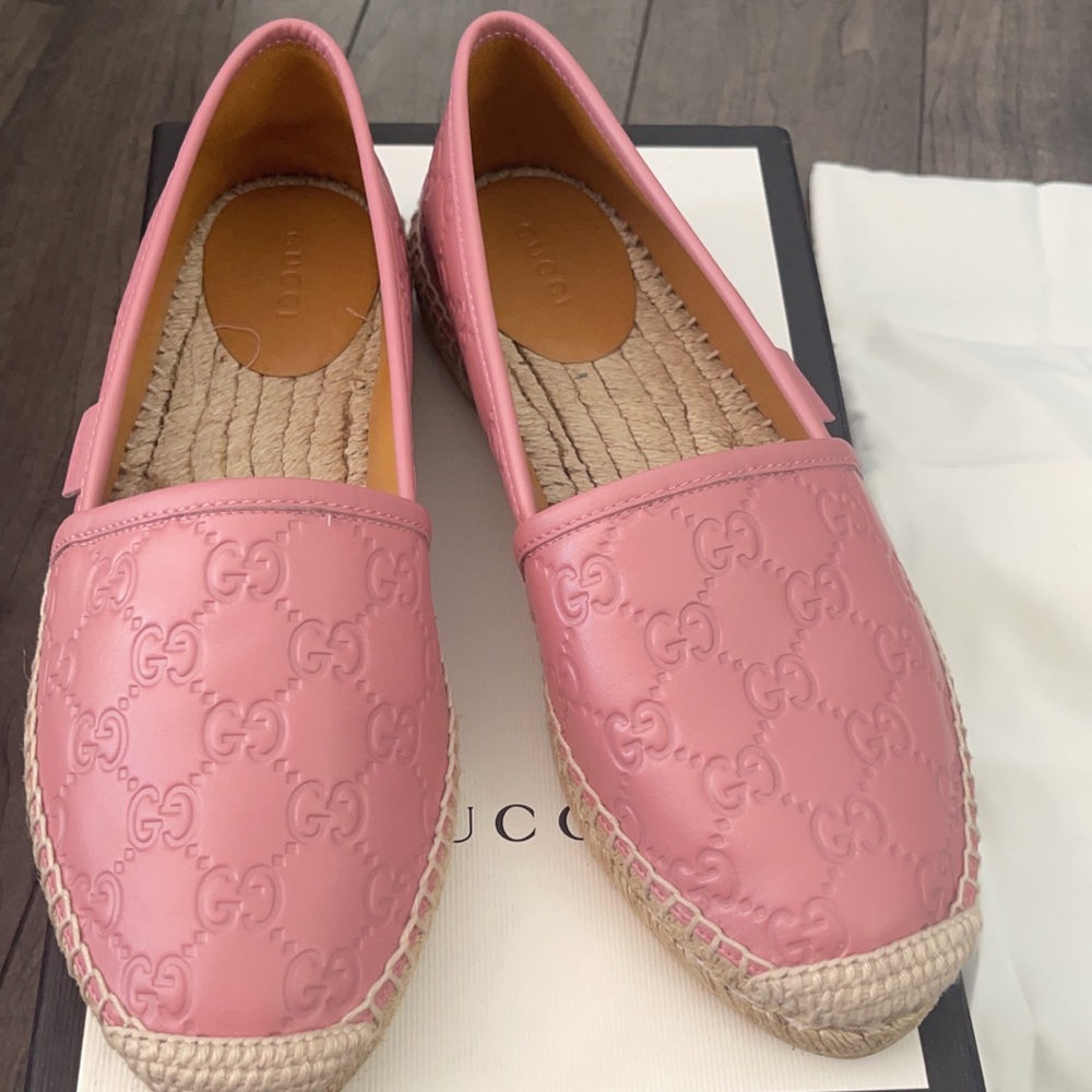 New in Box Gucci Espadrilles 38